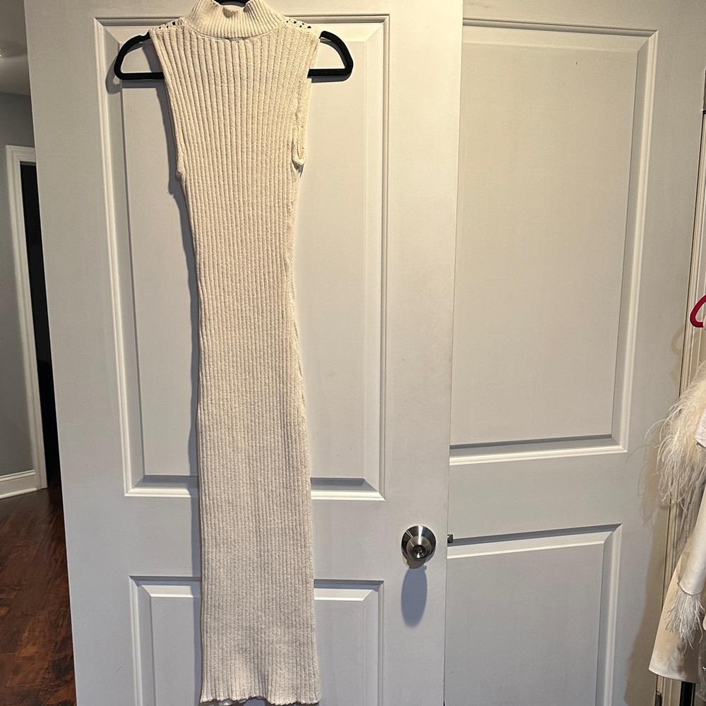 Zara Cream Knit Maxi Dress - Picture 3 of 9